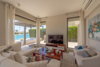 The Lake View Villa 4BR at Tawila El Gouna - 6