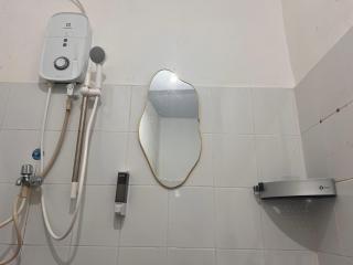 HAPDESKO HOMESTAY - Batam Center - 6