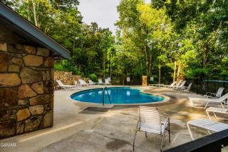 Cozy Timbers W Hot Tub By Beyond Expectations - Gatlinburg - 4