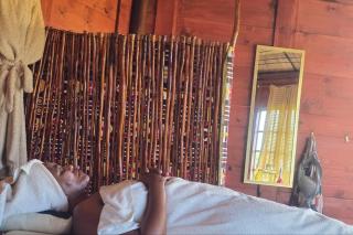 African Style Hut Plus Free Massage With Sauna And Hot Tub - Tulbagh - 7