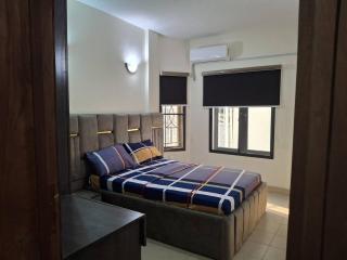 Lagos Gem - Opebi, Ikeja - Ikeja - 9