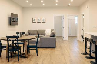 Revy To Go - Unique 2-Bedroom Condo - Revelstoke - 8