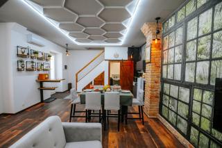 The Loft Esztergom - Központi privát ház, wellness - 6