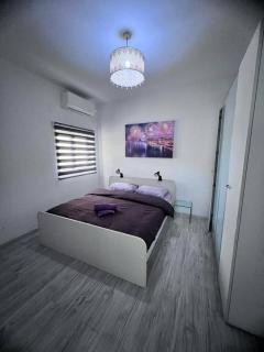 Seaside spacious penthouse with amazing views - 7