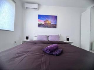 Seaside spacious penthouse with amazing views - Sliema - 5