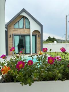 N&C Mountain Pool Villa Huahin - Hua Hin - 3