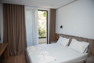 White-hill - Vlorë - 2
