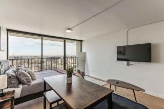 Modern Downtown High Rise Gym Free Pkg - Salt Lake City - 4
