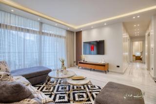 Gorgeous 3 Bed in Prime Location - 202 - Cairo - 0