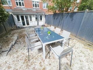 Lovely 4 bedroom flat with ample garden in Brondesbury, Kilburn - Londra - 1