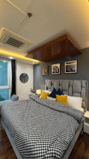 Skyline Superior Apartments - Gold Crest Mall DHA Lahore - 5