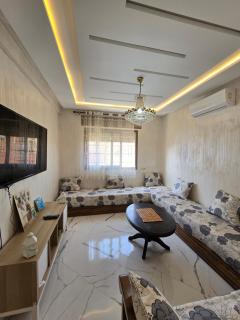 Martil Élégance Luxe Piscine et Fraîcheur Assurée - 8
