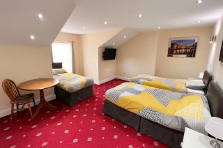 Castle Lodge Guest House 86-88 Sheil Rd L6 3AF - Liverpool - 9
