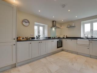 2 Bed in Abergele 88974 - Llanfair Talhaiarn - 7