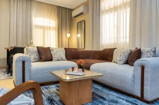 Luxury 2BR 2 Ensuites 001 - New cairo - 3