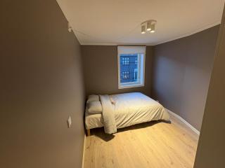 Large downtown apartment - Kristiansand - 7