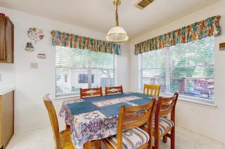 The Trout River House - New Braunfels - 4