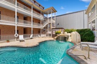 The Village at Gruene - New Braunfels - 9
