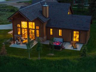 Upscale Ski Chalet - Wildlife AC Hot Tub - Driggs - 2