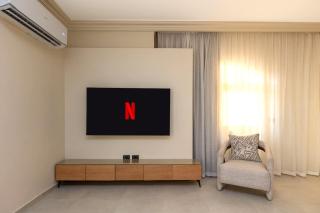 Luxury 1BR 2 Twins Pool BH-26-005 - New cairo - 7