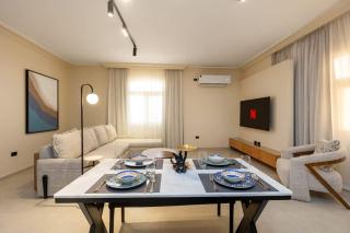 Luxury 1BR 2 Twins Pool BH-26-005 - New cairo - 6