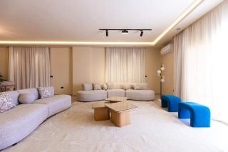 Elegant 3BR Apt - 3 Ensuites - Pool - By Beithady - BH-26-404 - New cairo - 9