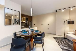 Luxury 2 BR - 1 Ensuite - POOL - By Beithady - BH-26-402 - New cairo - 8