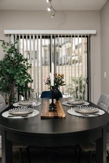 Elite 2BD in Miracle Mile - 2