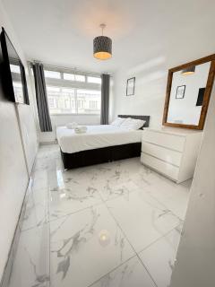Queens Way - Londra - 5