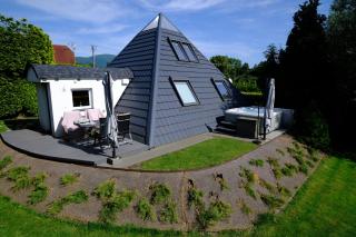 Pyramida pod Lysou s vířivkou - Frýdlant nad Ostravicí - 9