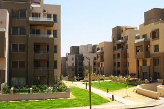 Stunning Gated 2 BR-Mins To AUC - Cairo - 1