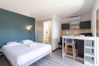 Cabana & Studio Alpin Annecy - Terrasse Parking - Argonay - 6