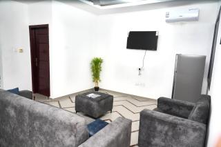 Golden Cherry Apartments - - 4
