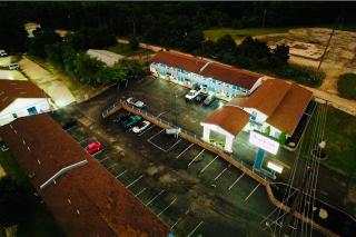 Ozark Inn and Suites - Osage Beach - 9