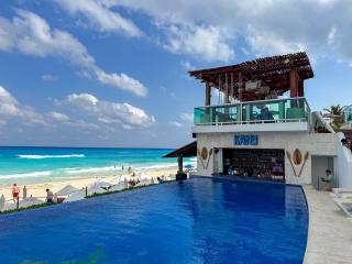 Apt with Balcony, Beach Access & Comfort, pool - Cancún - 9
