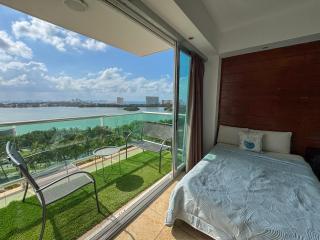 Apt with Balcony, Beach Access & Comfort, pool - Cancún - 8