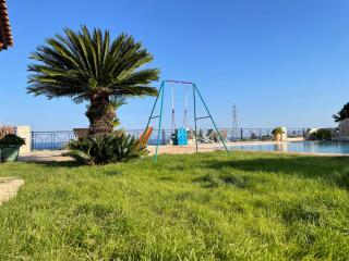 North Pool House - Kineta - 5