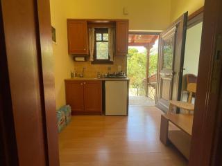 North Pool House - Kineta - 1
