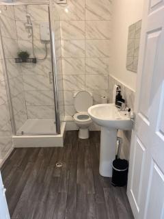Stylish 1 Bedroom Apartment Near Sheffield - Kimberworth - 2