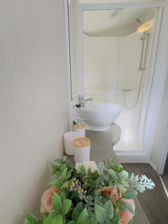 Fabulous 3 Bedroom Static Caravan at Billing Aquadrome - Great Billing - 5