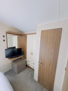 Fabulous 3 Bedroom Static Caravan at Billing Aquadrome - Great Billing - 2