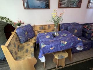 Private Guest House with Wine Cellar - 8