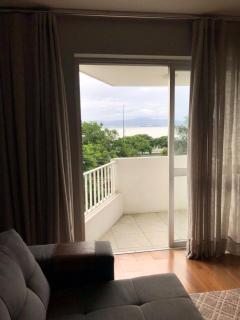 Amplo e Charmoso Apê com Vista para Beira-Mar Norte - 5