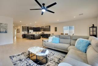 Casa Niva A Contemporary Oasis in the Heart of Las Vegas - 0