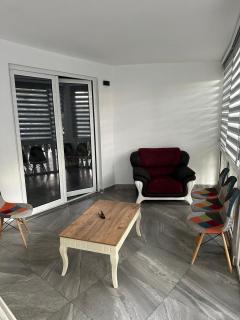 apartament Nina - Fier - 9