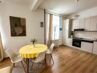 Apartment With Private Parking - Sarajevo - 1