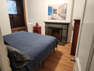 Garden Apartment - New York - 6