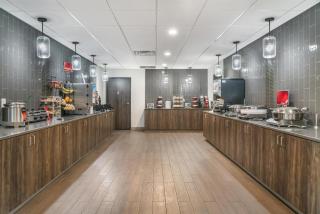 Best Western Plus Wayland Hotel - Shelbyville - 2