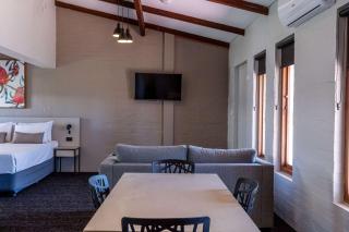Nightcap at Wintersun Hotel - Geraldton - 6