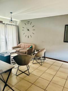 2 Spacious bedroom apartment - Ellisras - 8